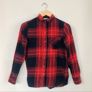 ☕️ Old Navy Cozy Red & Navy Plaid Check Flannel Button-Down “Classic Shirt” XS